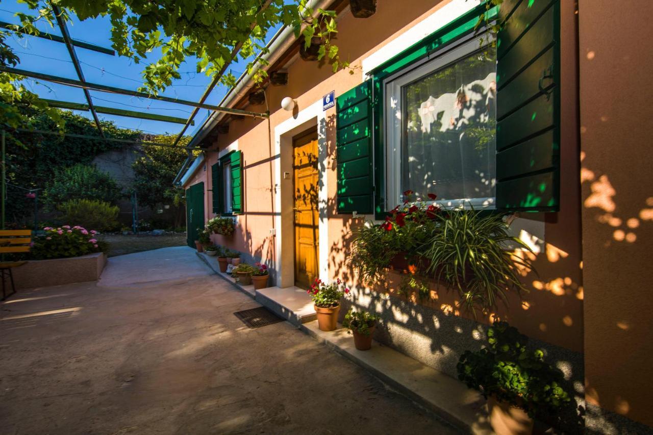 Apartments Odrina Split Exterior photo